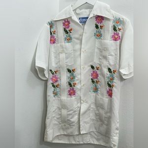Vintage WALTAH CLARKE White Floral Embroidered Aloha Shirt